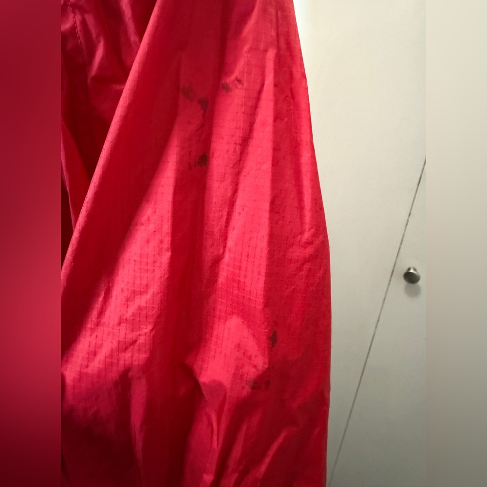 The North Face Men’s Vibrant Red Ski Jacket Waterproof - Picture 2 of 13